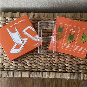 Handbag Acrylic Display Stand - Clear (10 pack per box)